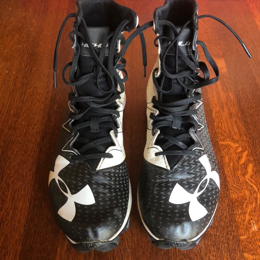 Football cleats 🏈